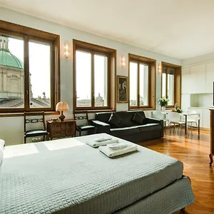 Bnbutler - Duomo - Galleria Unione , Milan Italie